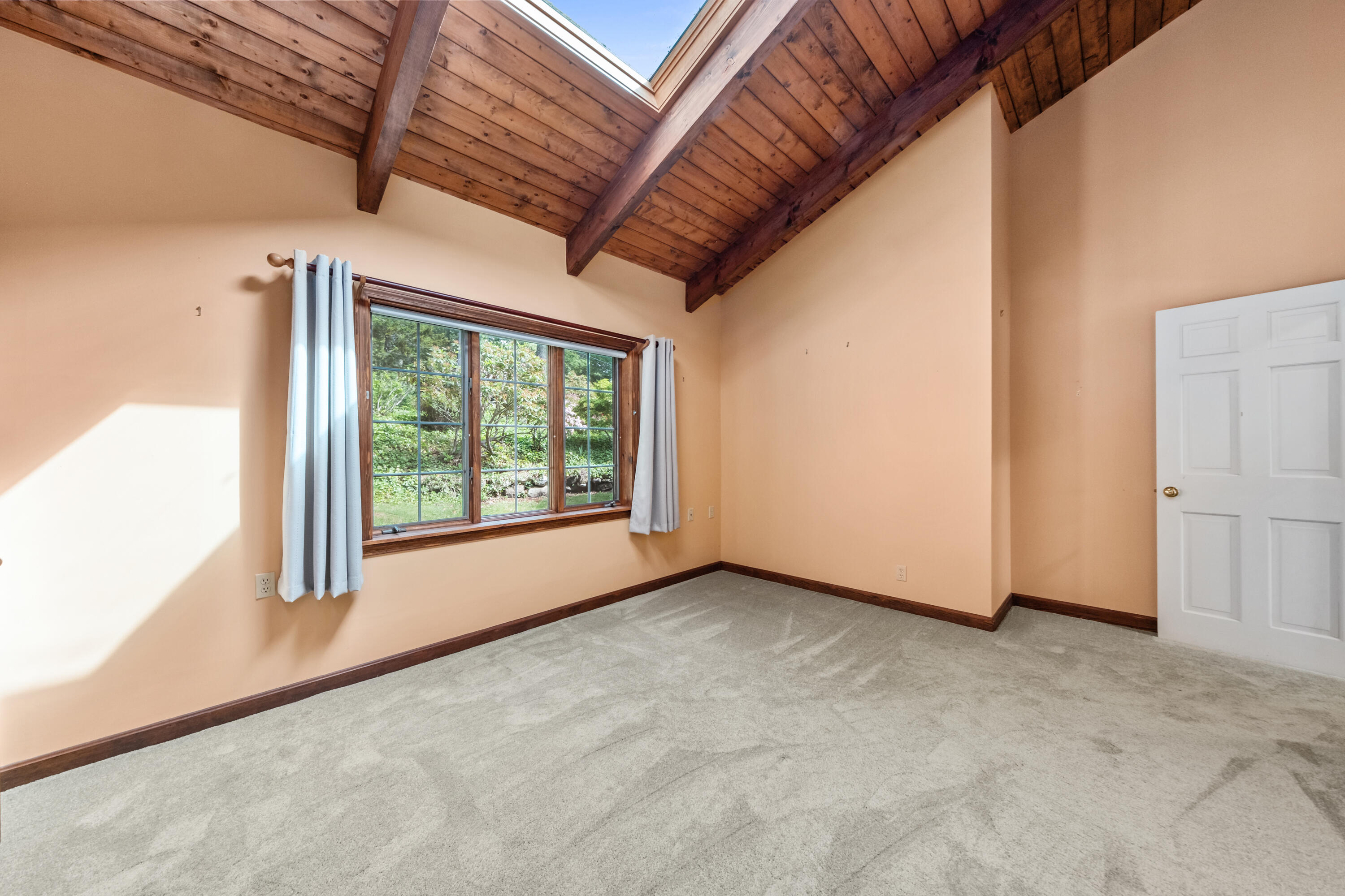 47 Barters Point Road Saint George ME 04860