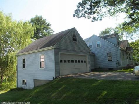 9 Pleasant Hill Road Falmouth ME 04105