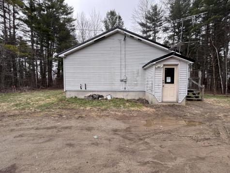 642 Stream Road Winterport ME 04496