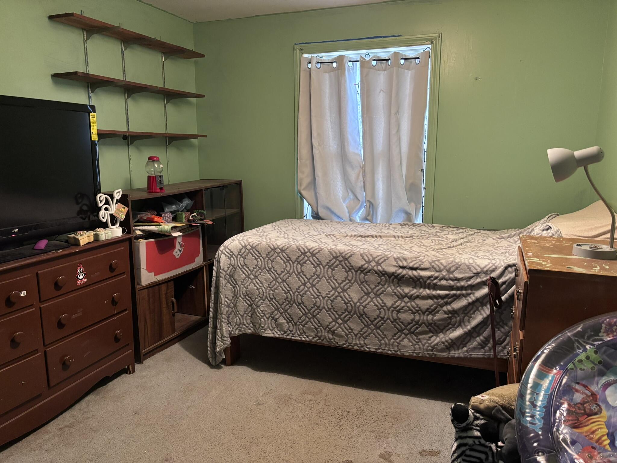 642 Stream Road Winterport ME 04496