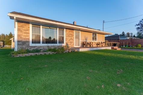 134 18th Avenue Madawaska ME 04756