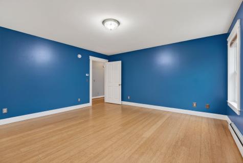 64 Moody Road Brunswick ME 04011