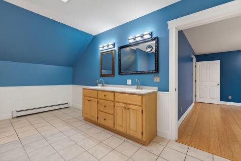 64 Moody Road Brunswick ME 04011