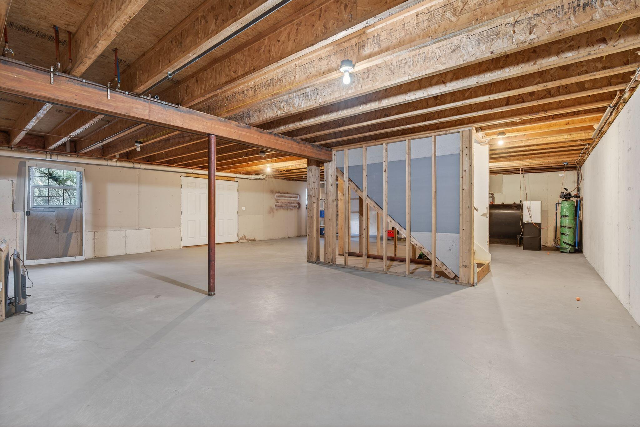 64 Moody Road Brunswick ME 04011