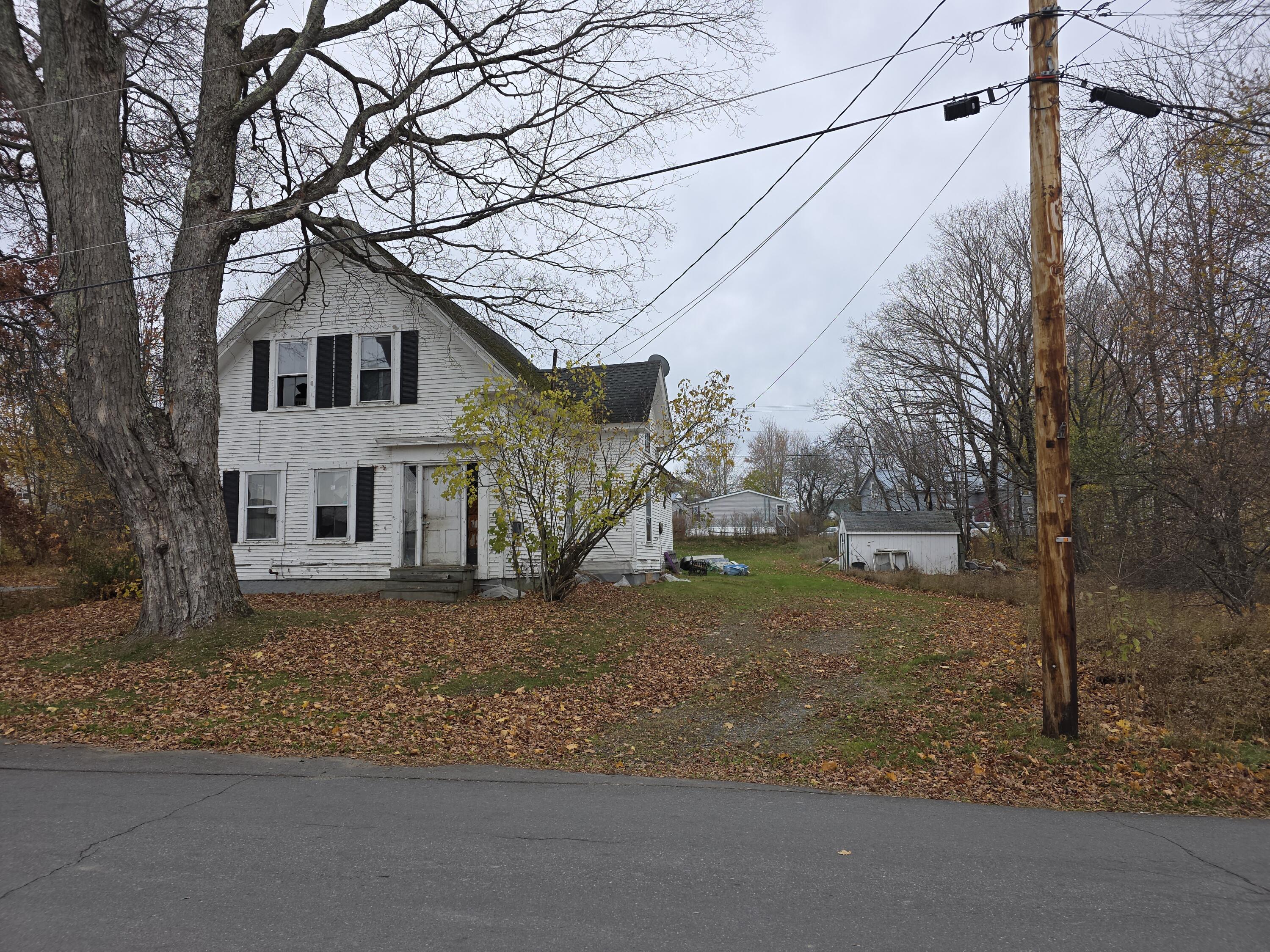26 Mill Street Hartland ME 04943