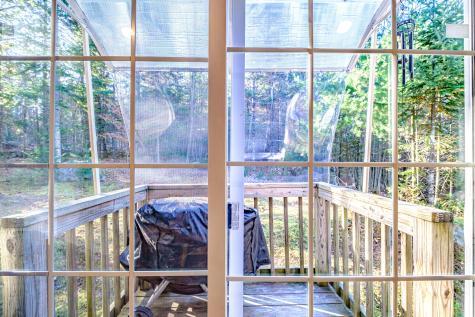 29 Rich Road Harrison ME 04040