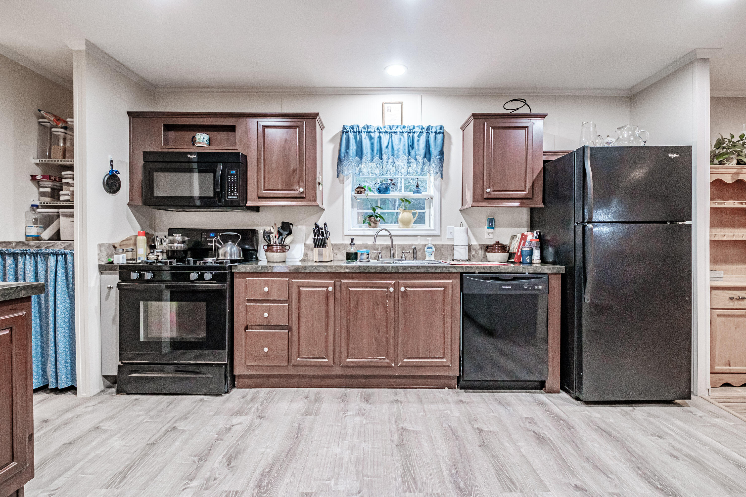 29 Rich Road Harrison ME 04040