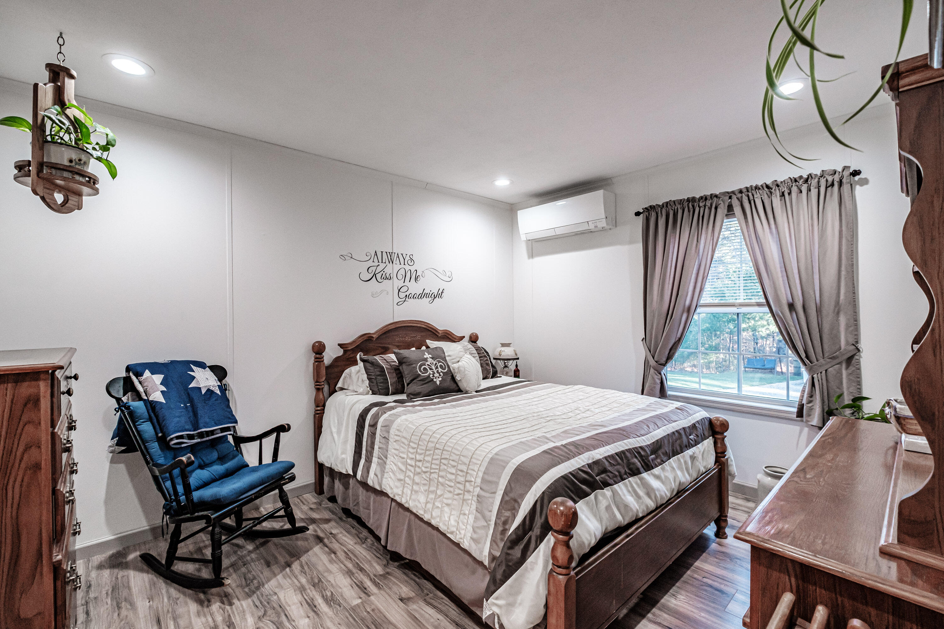 29 Rich Road Harrison ME 04040