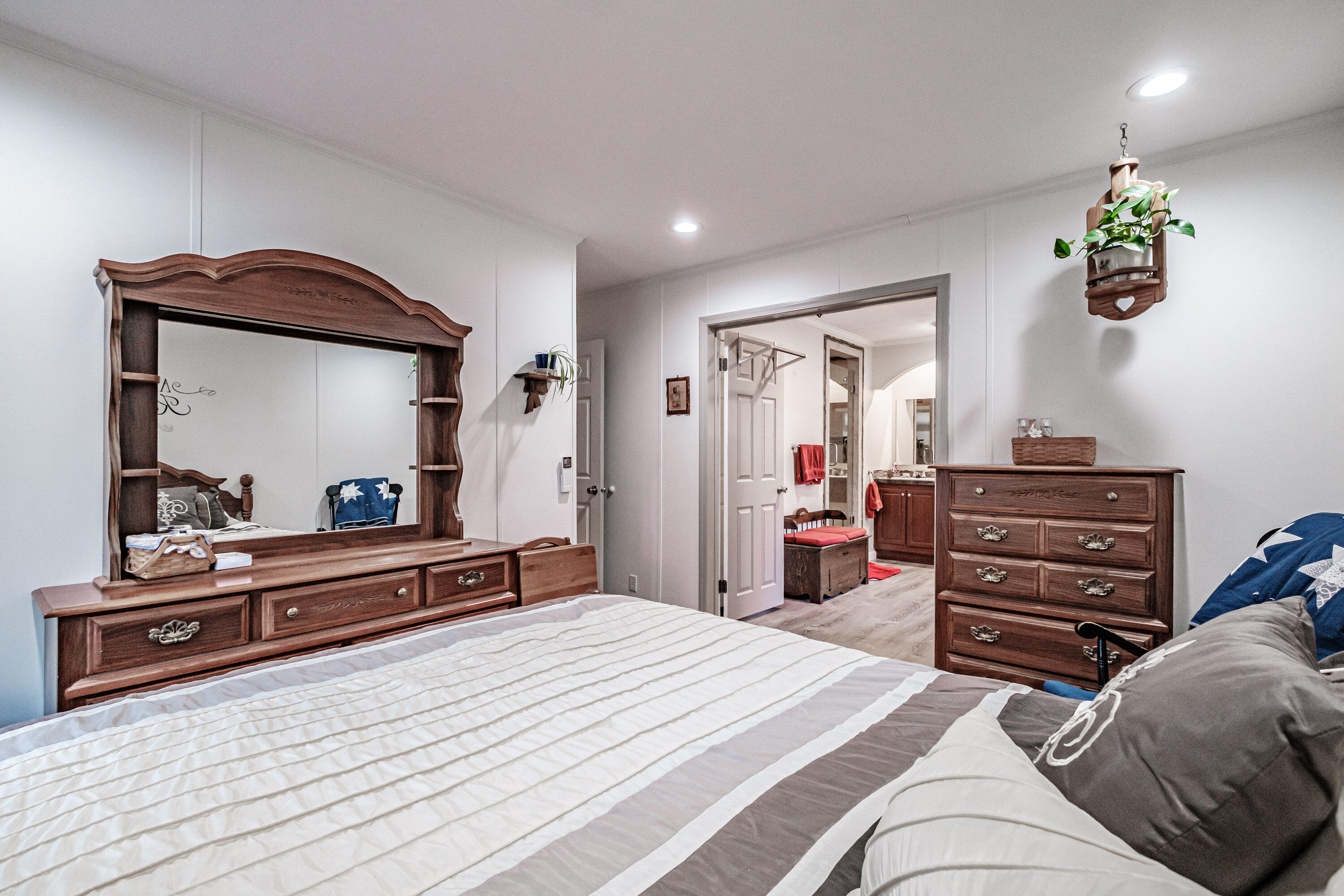 29 Rich Road Harrison ME 04040