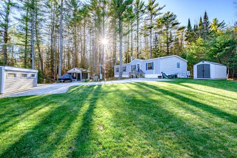 29 Rich Road Harrison ME 04040