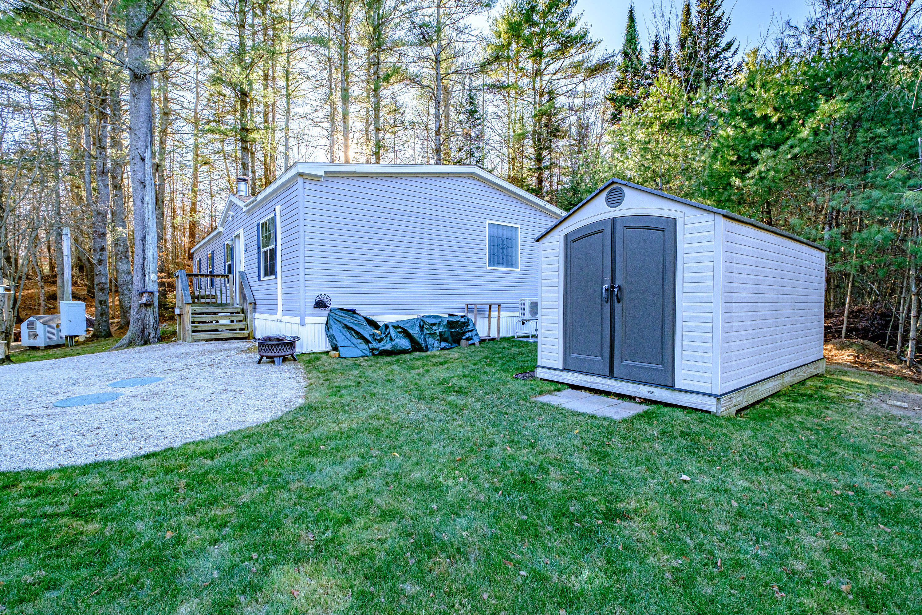 29 Rich Road Harrison ME 04040