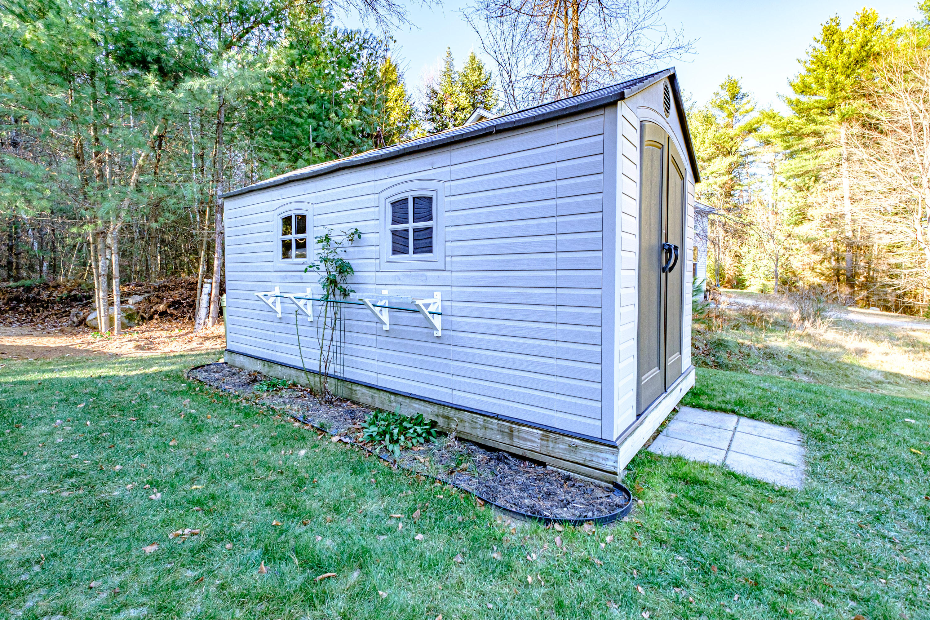 29 Rich Road Harrison ME 04040