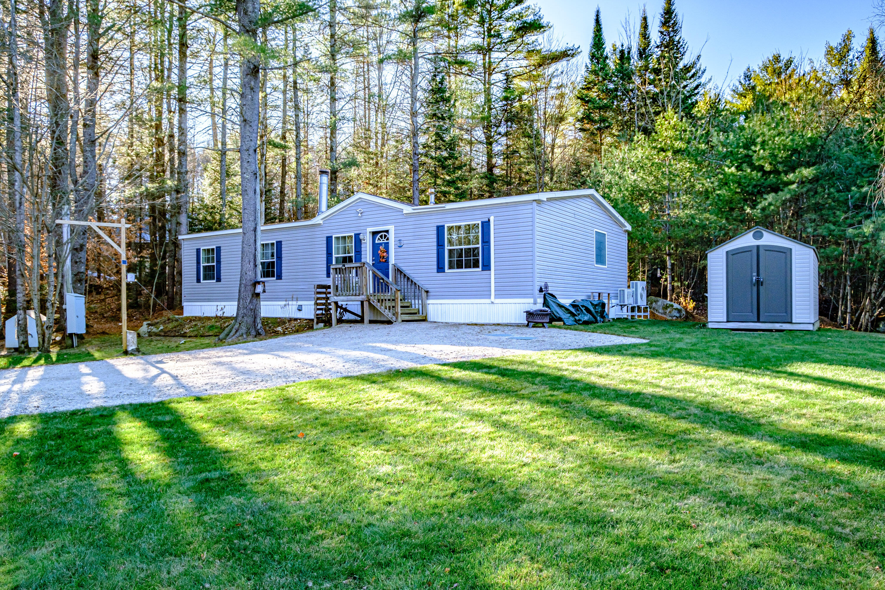 29 Rich Road Harrison ME 04040