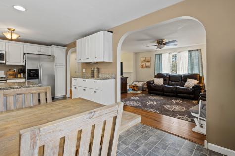 8 Oakland Street Saco ME 04072