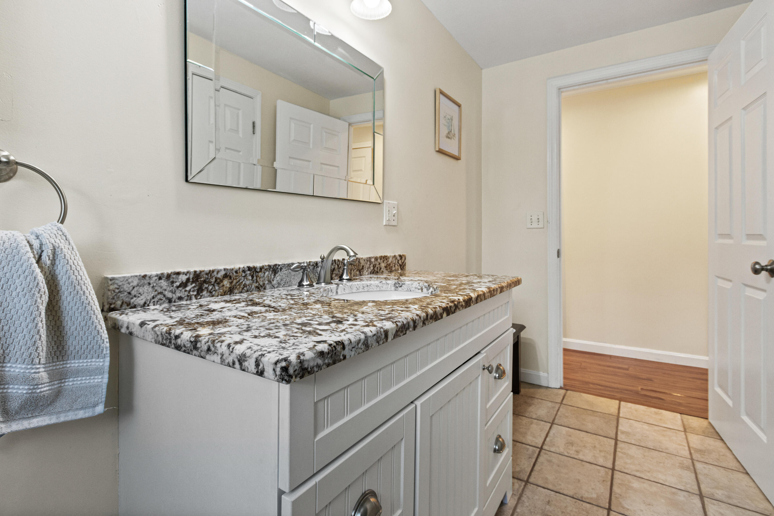 8 Oakland Street Saco ME 04072