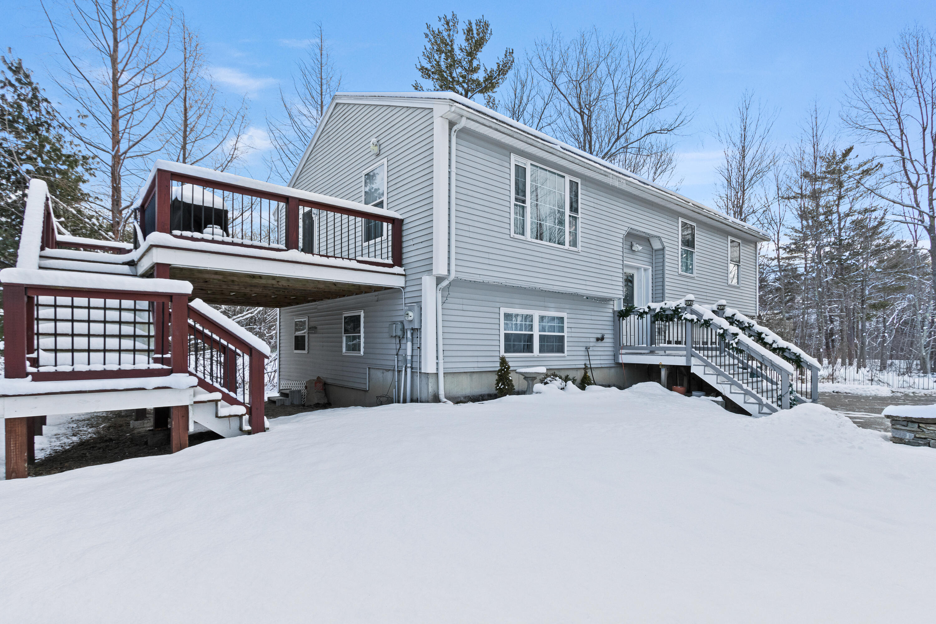 8 Oakland Street Saco ME 04072