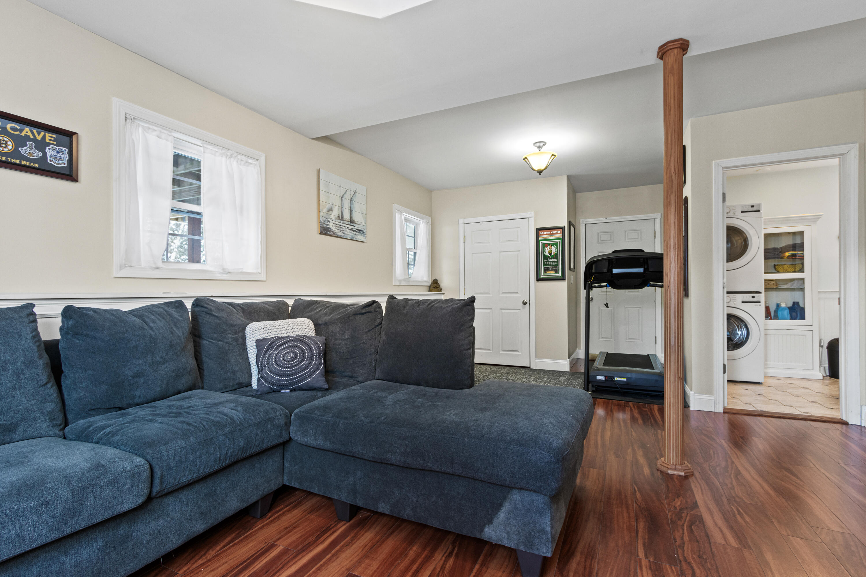 8 Oakland Street Saco ME 04072