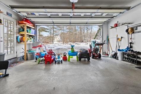 8 Oakland Street Saco ME 04072