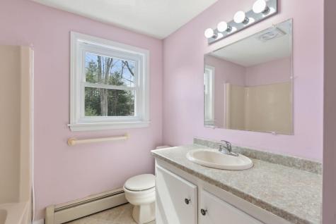 68 Tenney Street Yarmouth ME 04096
