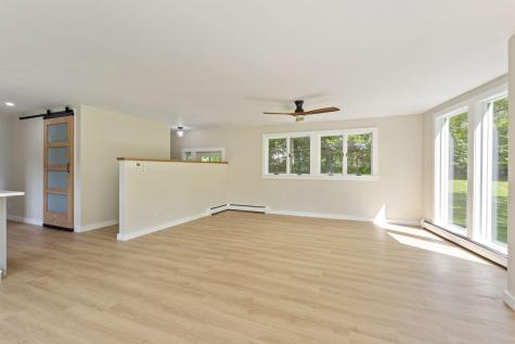 142 Hacker Road Brunswick ME 04011