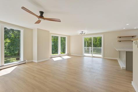 142 Hacker Road Brunswick ME 04011