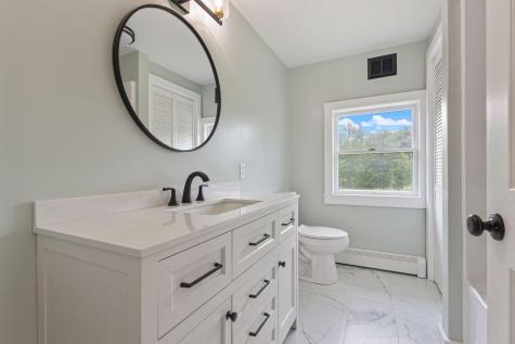 142 Hacker Road Brunswick ME 04011