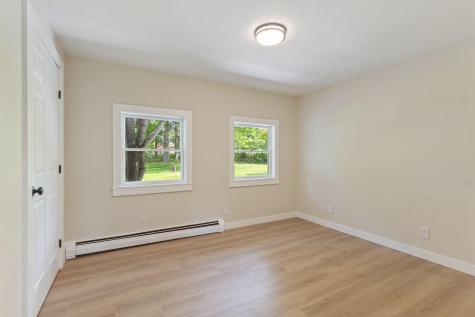 142 Hacker Road Brunswick ME 04011