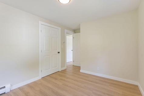 142 Hacker Road Brunswick ME 04011