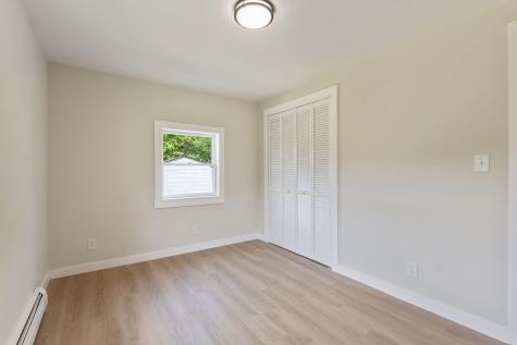 142 Hacker Road Brunswick ME 04011