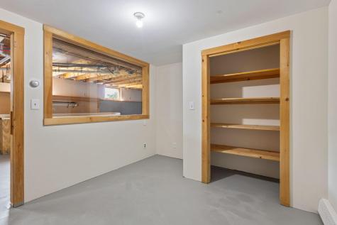 142 Hacker Road Brunswick ME 04011