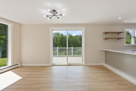 142 Hacker Road Brunswick ME 04011