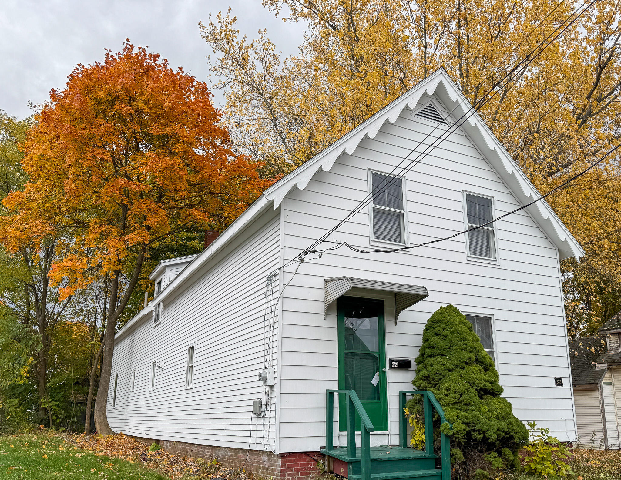 339 Essex Street Bangor ME 04401