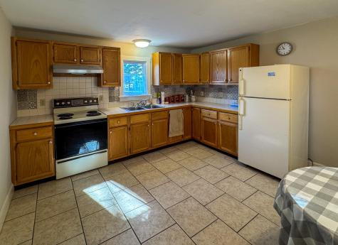 339 Essex Street Bangor ME 04401