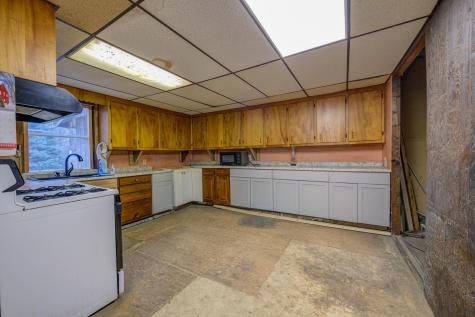 33 Richville Road Standish ME 04084