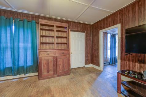 33 Richville Road Standish ME 04084