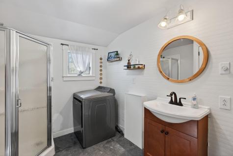 677 Middle Street Bath ME 04530