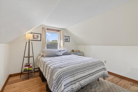677 Middle Street Bath ME 04530