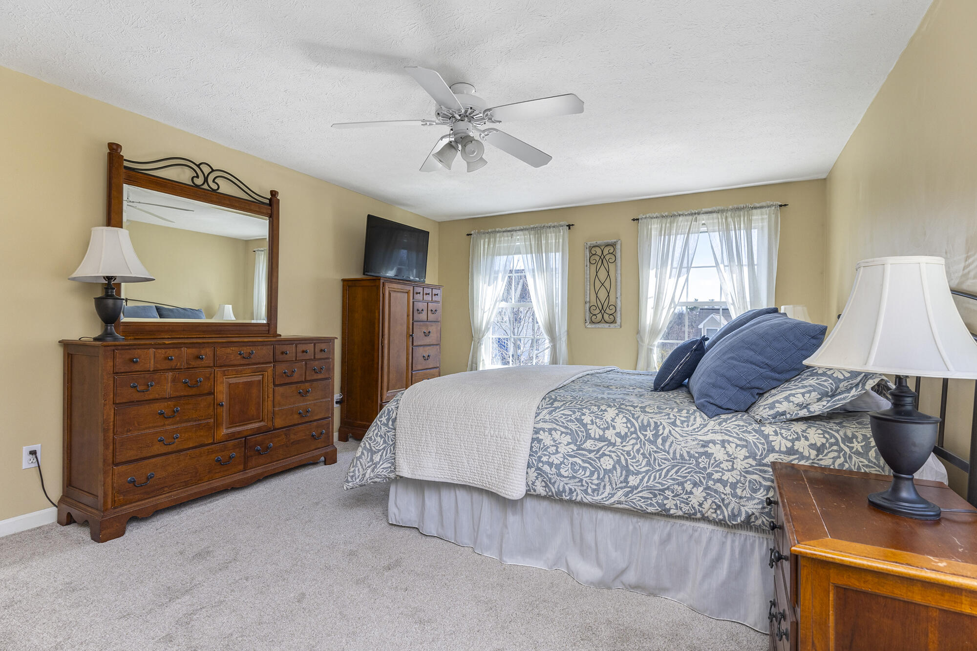 86 Gateway Commons Drive Gorham ME 04038