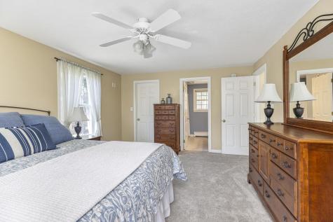 86 Gateway Commons Drive Gorham ME 04038