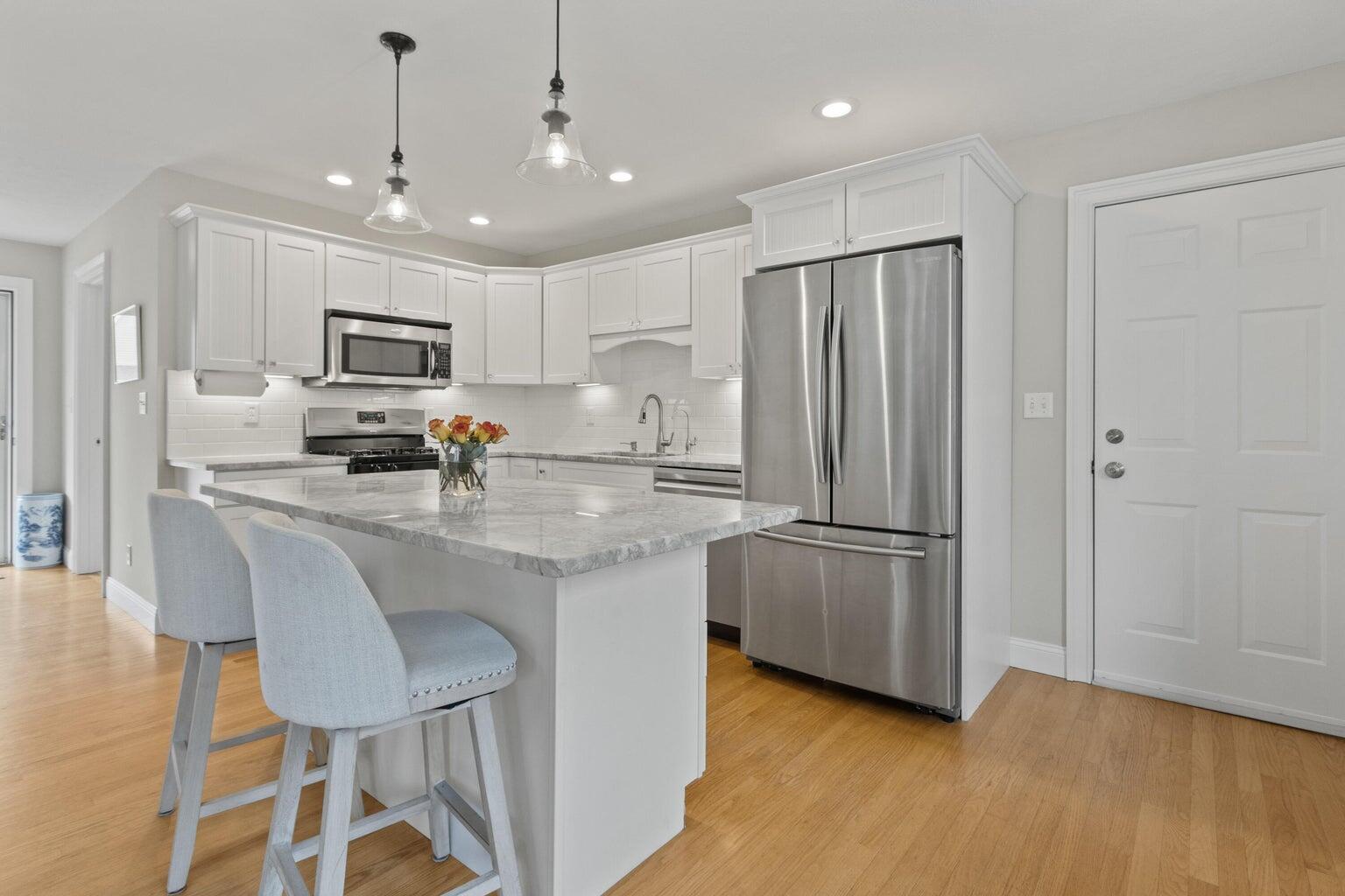 3 Izzy Lane Kittery ME 03904