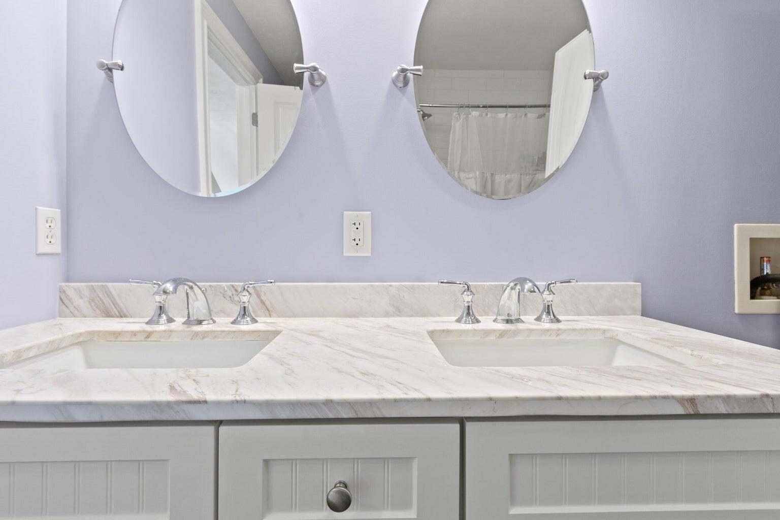 3 Izzy Lane Kittery ME 03904