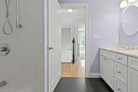 3 Izzy Lane Kittery ME 03904