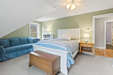 3 Izzy Lane Kittery ME 03904