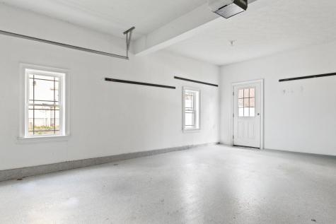 3 Izzy Lane Kittery ME 03904