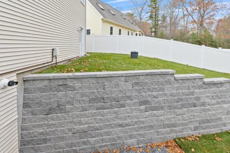 3 Izzy Lane Kittery ME 03904