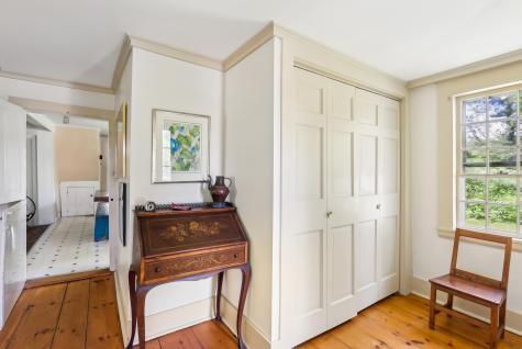 16 Oak Street Kennebunkport ME 04046