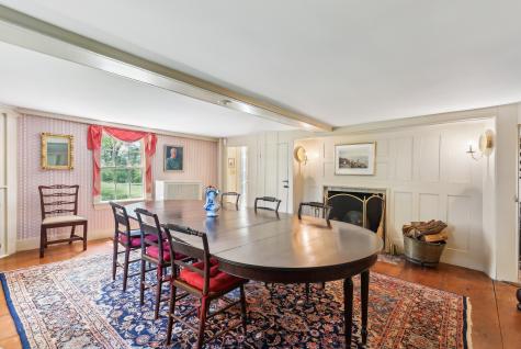 16 Oak Street Kennebunkport ME 04046