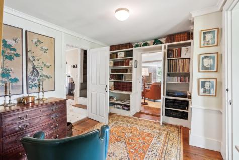 16 Oak Street Kennebunkport ME 04046