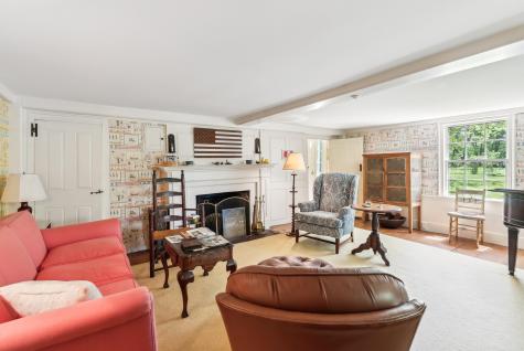 16 Oak Street Kennebunkport ME 04046