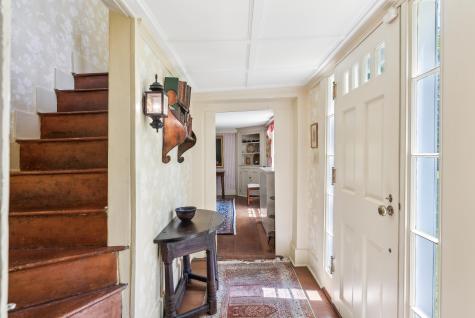 16 Oak Street Kennebunkport ME 04046